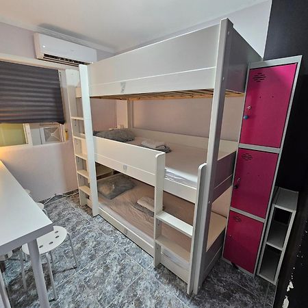 Apartamento Habitación Familiar Madrid Exterior foto