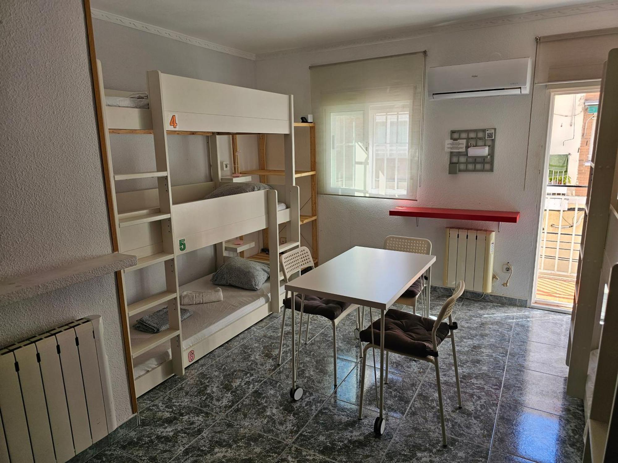 Apartamento Habitación Familiar Madrid Exterior foto